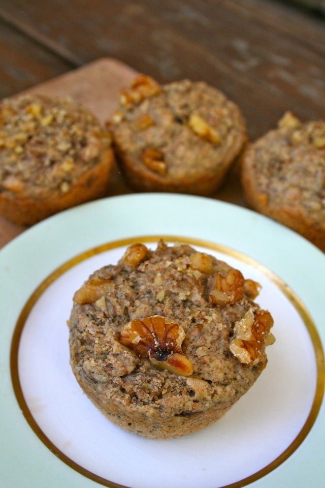Banana Flaxseed Muffins (why I believe in eating breakfast) Anecdotes and Apple Cores