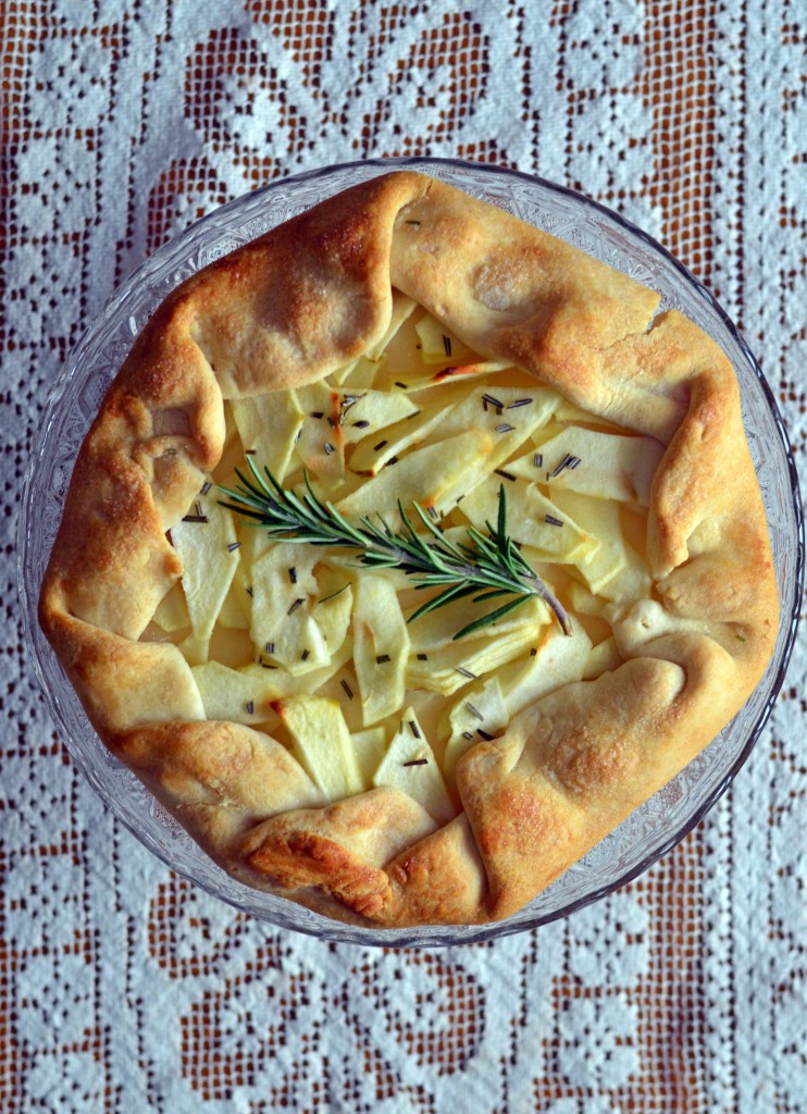 Rosemary Apple Rustic Tart | Anecdotes and Apple Cores