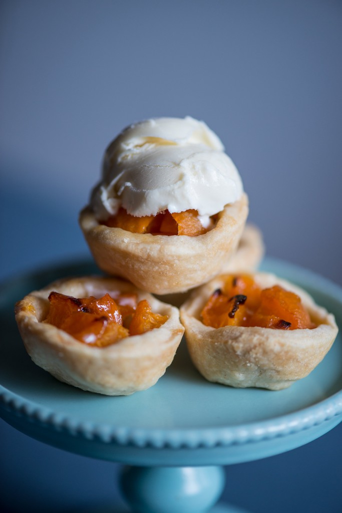 Petite Apricot Pies | Anecdotes and Apple Cores
