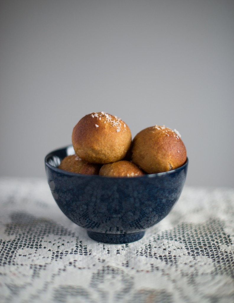 Peanut Butter Stuffed Pretzels