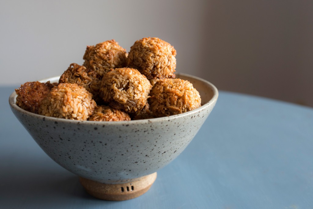 Golden Coconut Macaroons